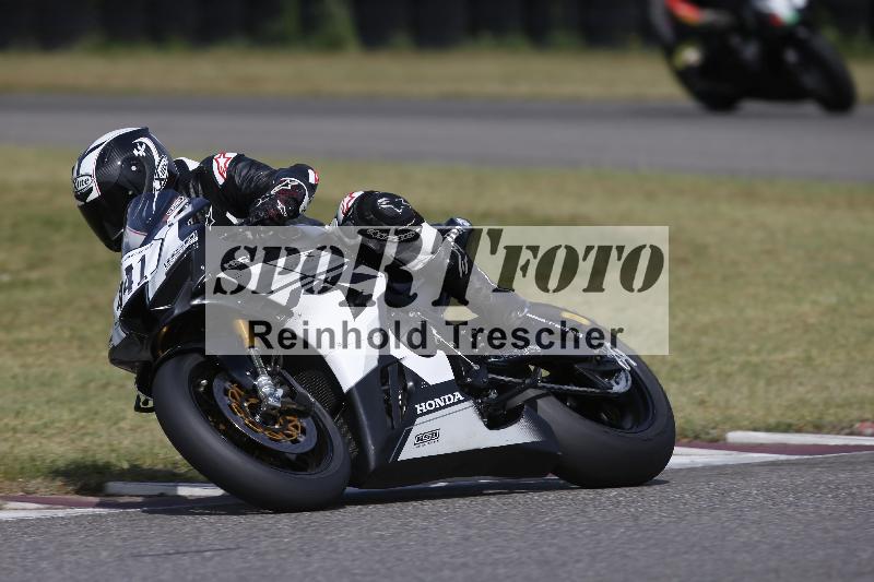 /11 28.04.2026  PROMAX ADR/Gruppe rot/441